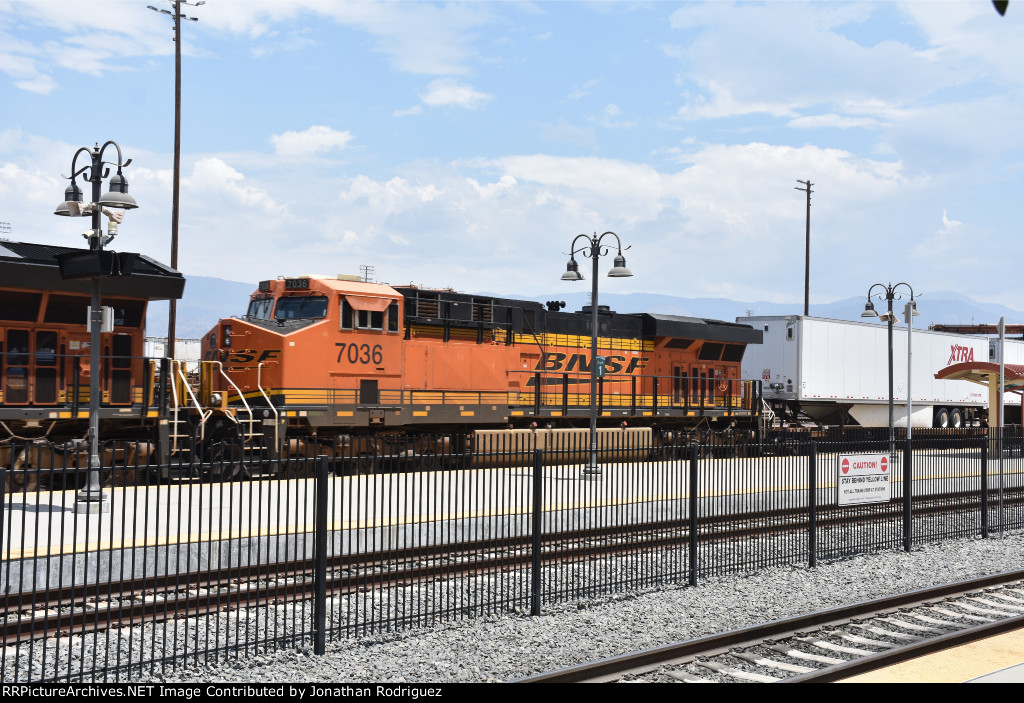 BNSF 7036